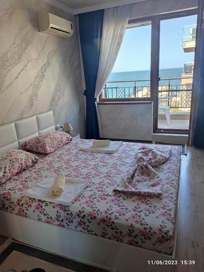 Apartament Piero Поморие Екстериор снимка
